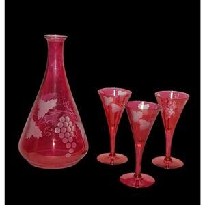 Vintage Red Decanter Etched Grapes Vines 3 Cordial Glasses NO STOPPER